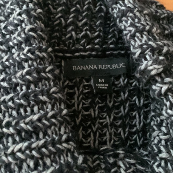 Banana Republic Sleeveless Tunic - Size M - Picture 2 of 3